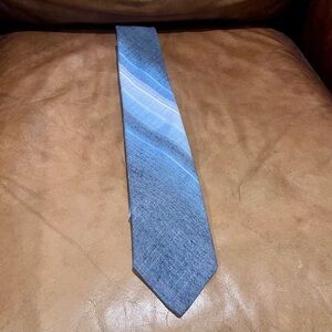 Vintage Christian Dior Elegant Blue Patterned Tie Striped
